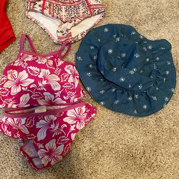 Girls 6-12 month swimsuit lot - Picture 5 of 5